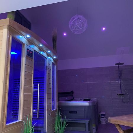 Chalet Fresse-sur-Moselle, 6 pièces, 12 personnes - FR-1-589-313 Esterno foto