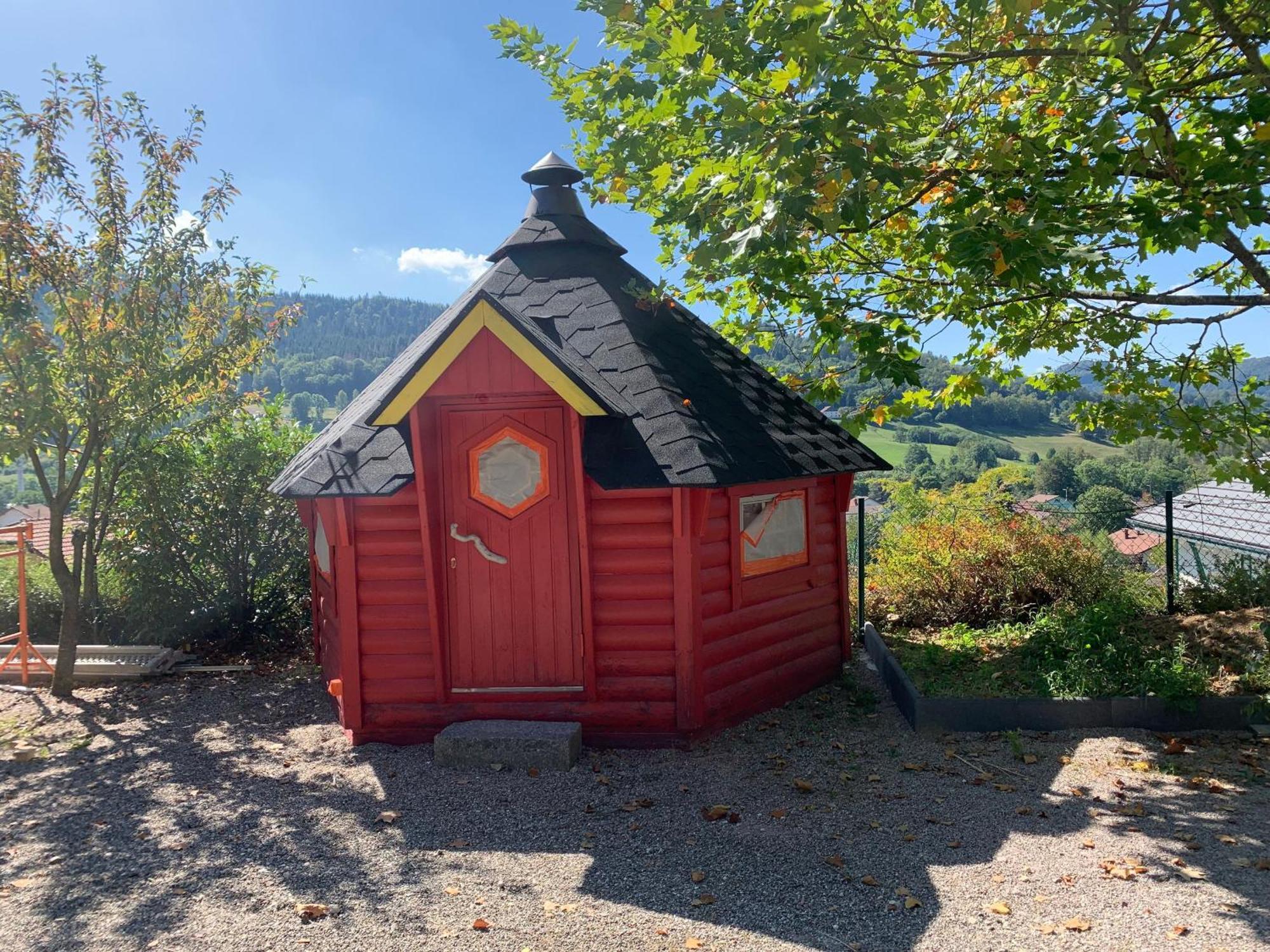Chalet Fresse-sur-Moselle, 6 pièces, 12 personnes - FR-1-589-313 Esterno foto